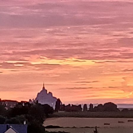 Appartement Lu'Ermael Avec Vue Mont Saint Michel Courtils Екстер'єр фото